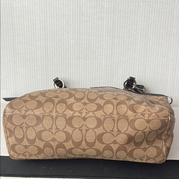 Coach Brown Signature Tote Bag - Picture 13 of 14